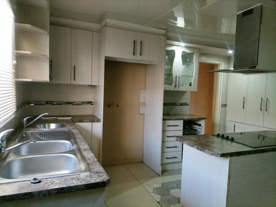3 Bedroom Property for Sale in Mogwase North West